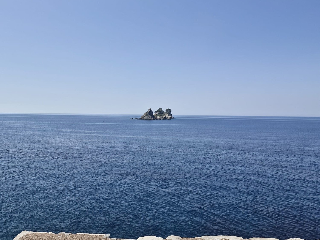 Petrovac Beach-Petrovac必去景点