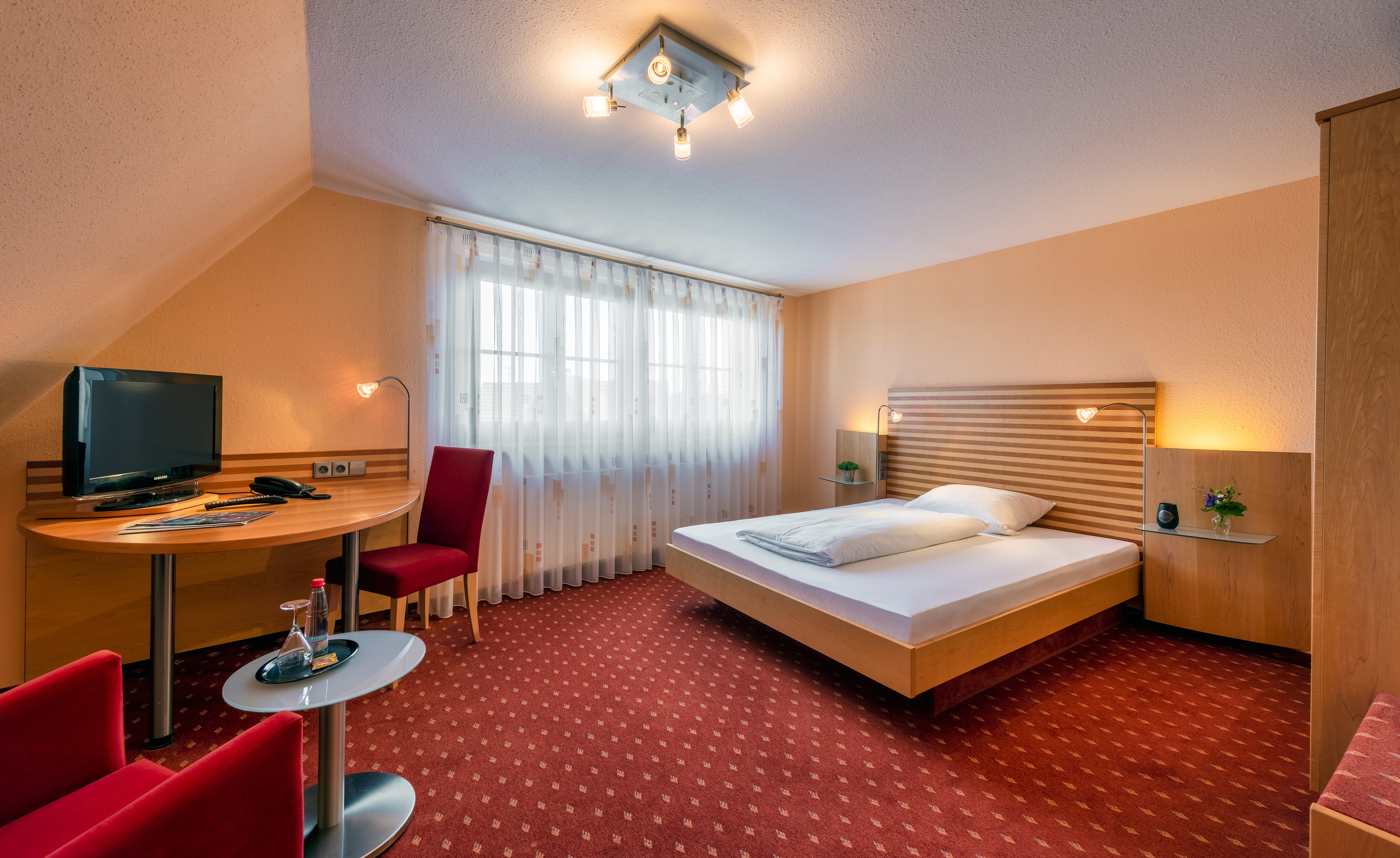 Danner's Hotel Lowen-客卧