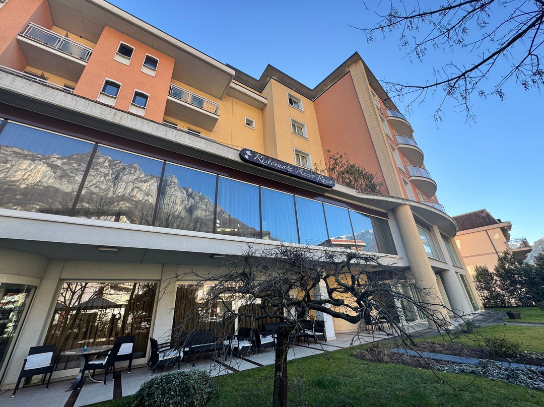 丽兹阿瓜嘉尔梅温泉酒店主图