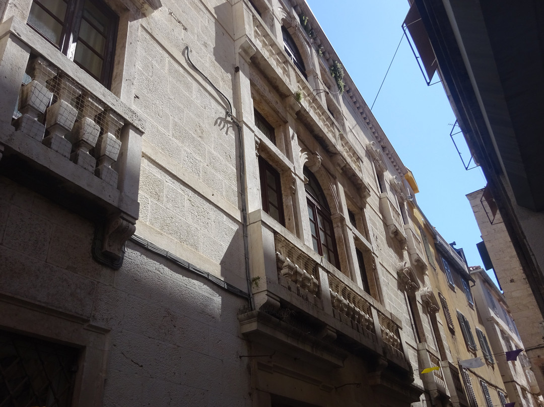 Kresimirova Street / Decumanus景点图片