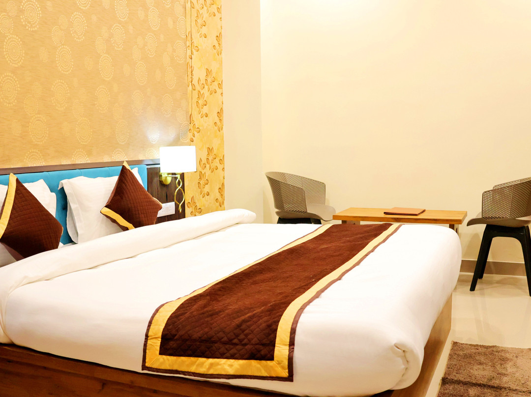 Hotel Tulsi Grand Inn