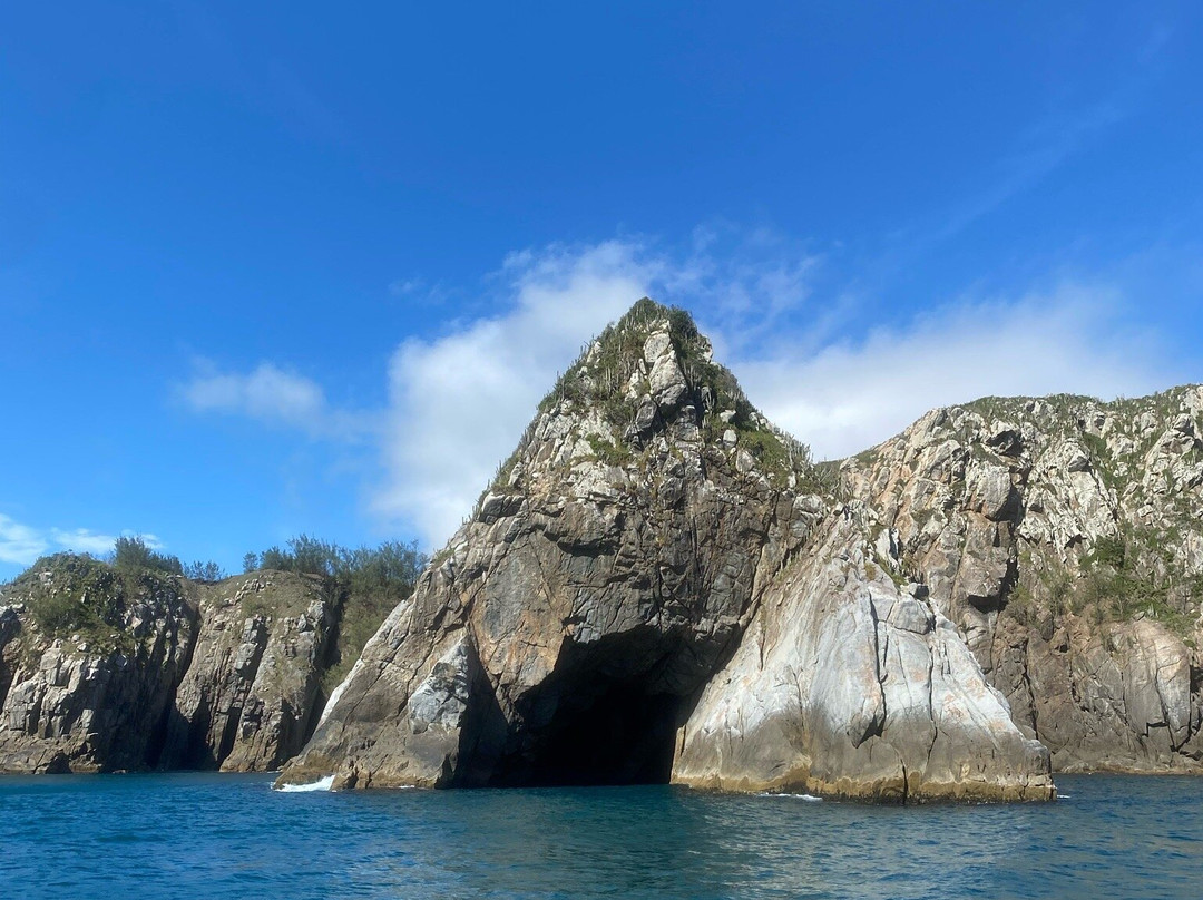 Gruta Azul-阿拉伊阿尔港必去景点