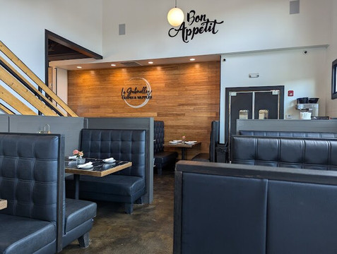 Le Gabrielle Of Monroe