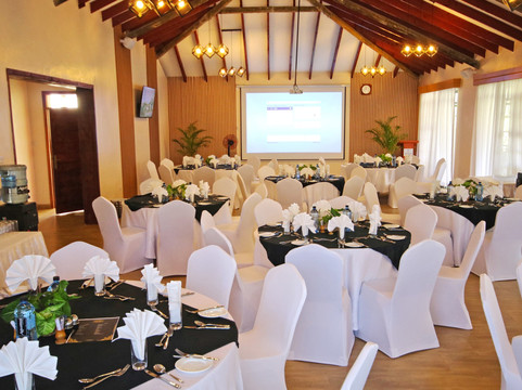 Maanzoni Lodge主图