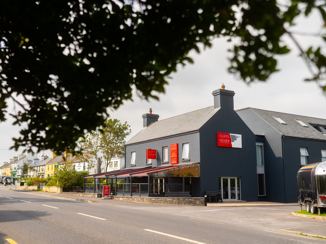 Slievenageeragh酒店住宿-Cliffs of Moher Hotel