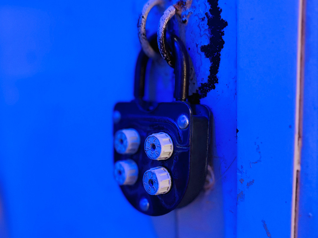 Escape Room Izolatsiya-瓦尔纳必去景点