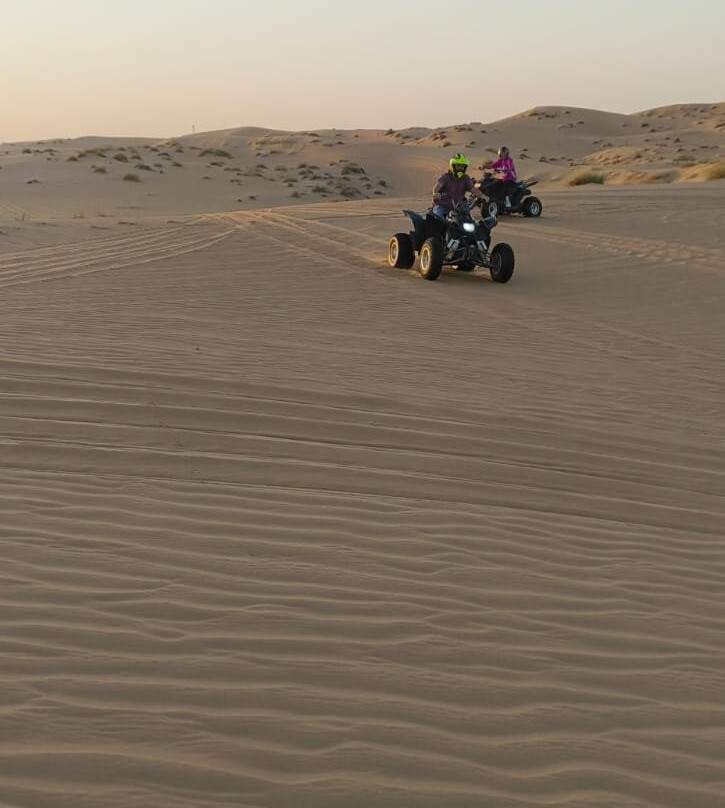 Big Red Quad Bike Rental-迪拜必去景点