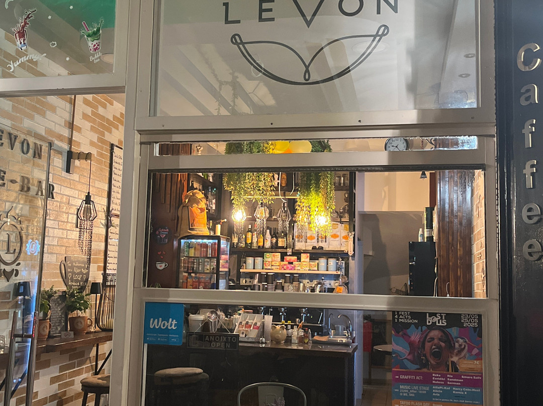 Levon Café Bar