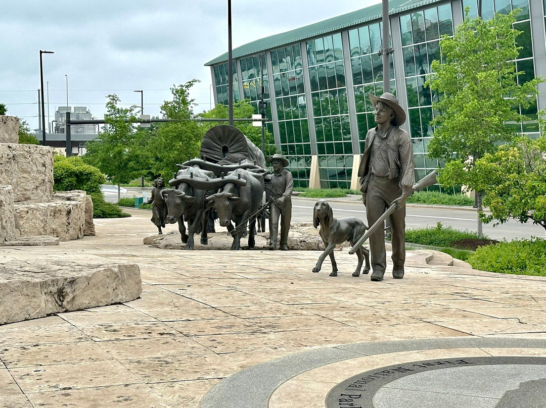 First National's Spirit of Nebraska's Wilderness and Pioneer Courage Park-奥马哈必去景点