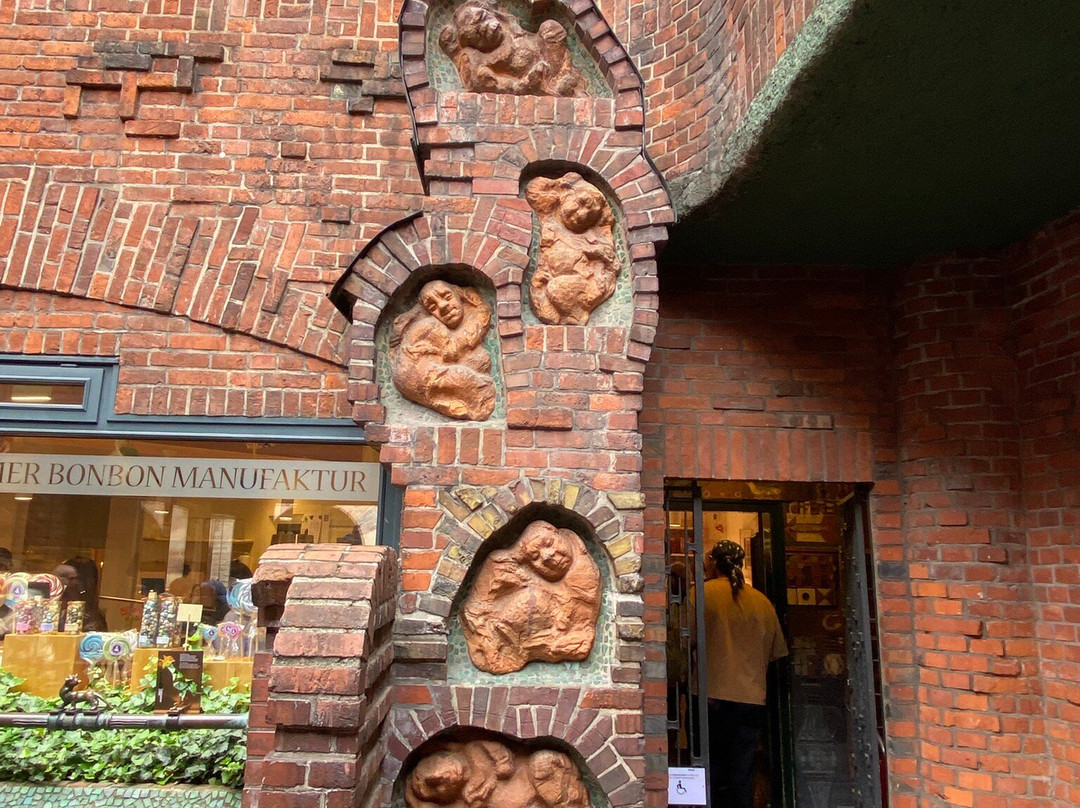 Sieben-faulen-Brunnen-不莱梅必去景点