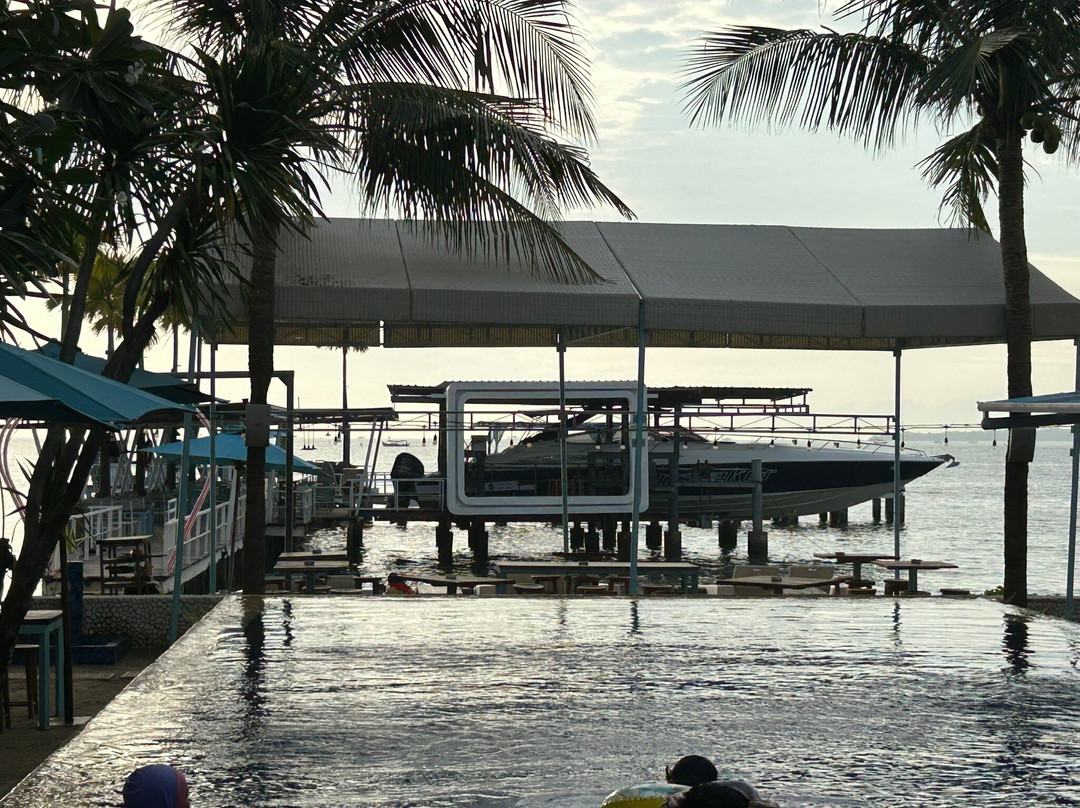 Ocean View Residence主图