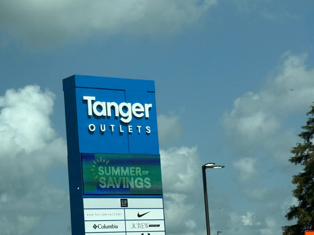 Tanger Outlets Gonzales-Gonzales必去景点
