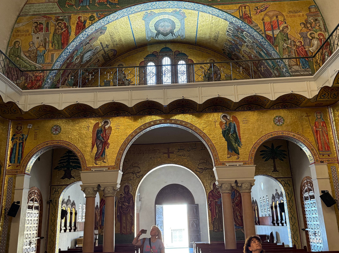 Saint Peter and Paul Cathedral-Harissa必去景点