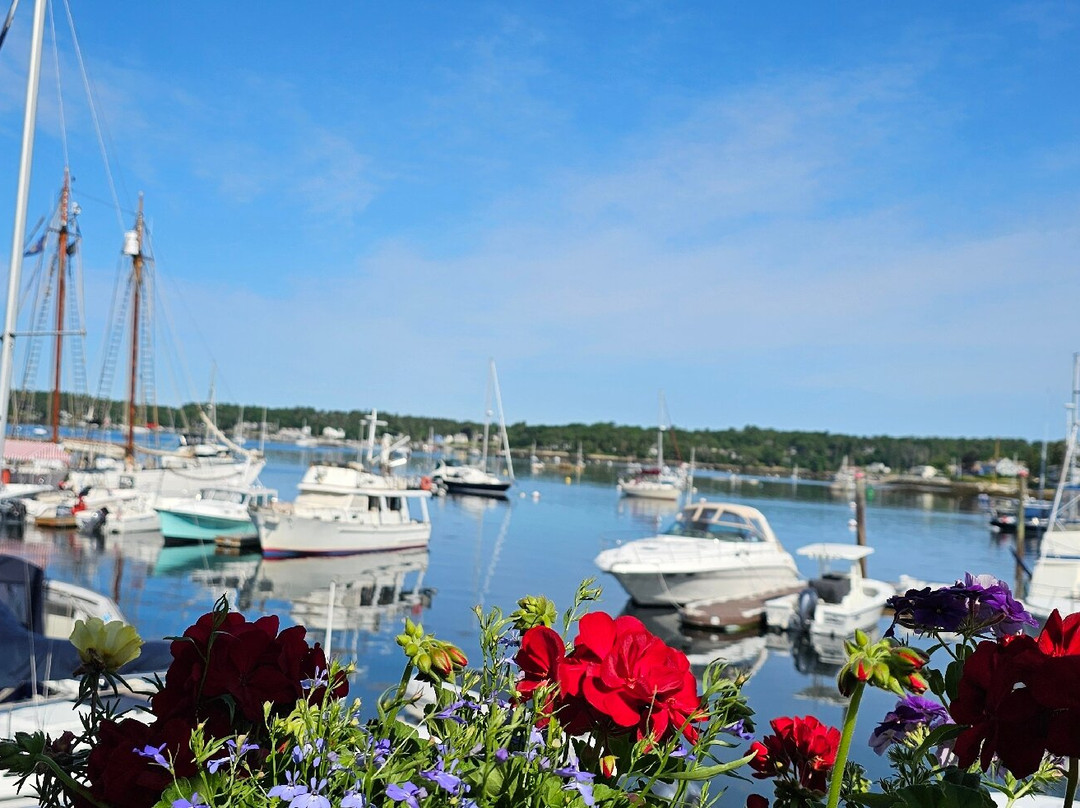 Brown's Wharf Inn主图