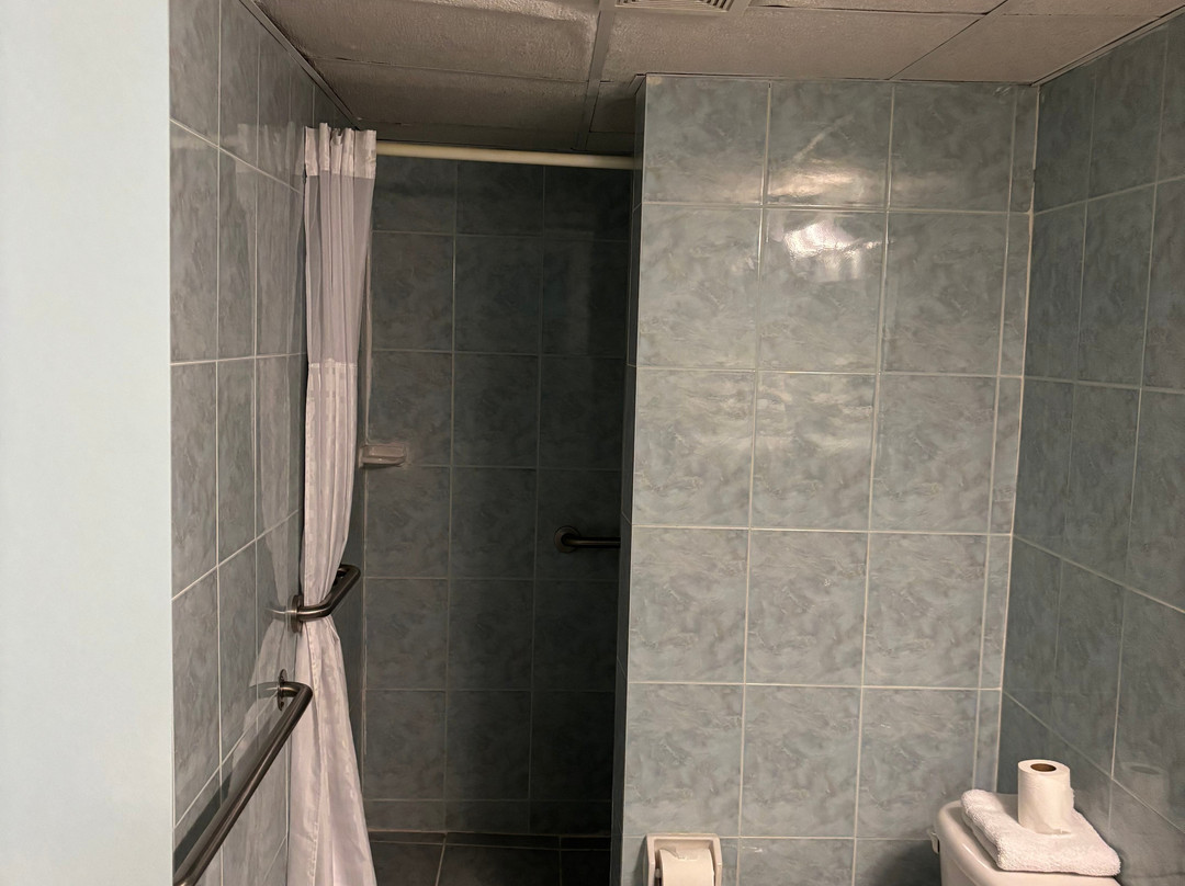 The Tides Motor Inn主图