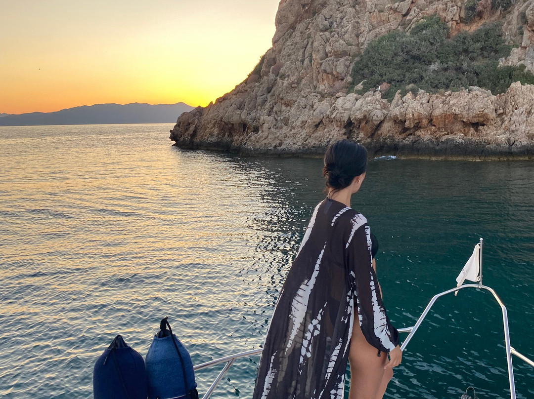 Silver Wave Yachting-干尼亚必去景点