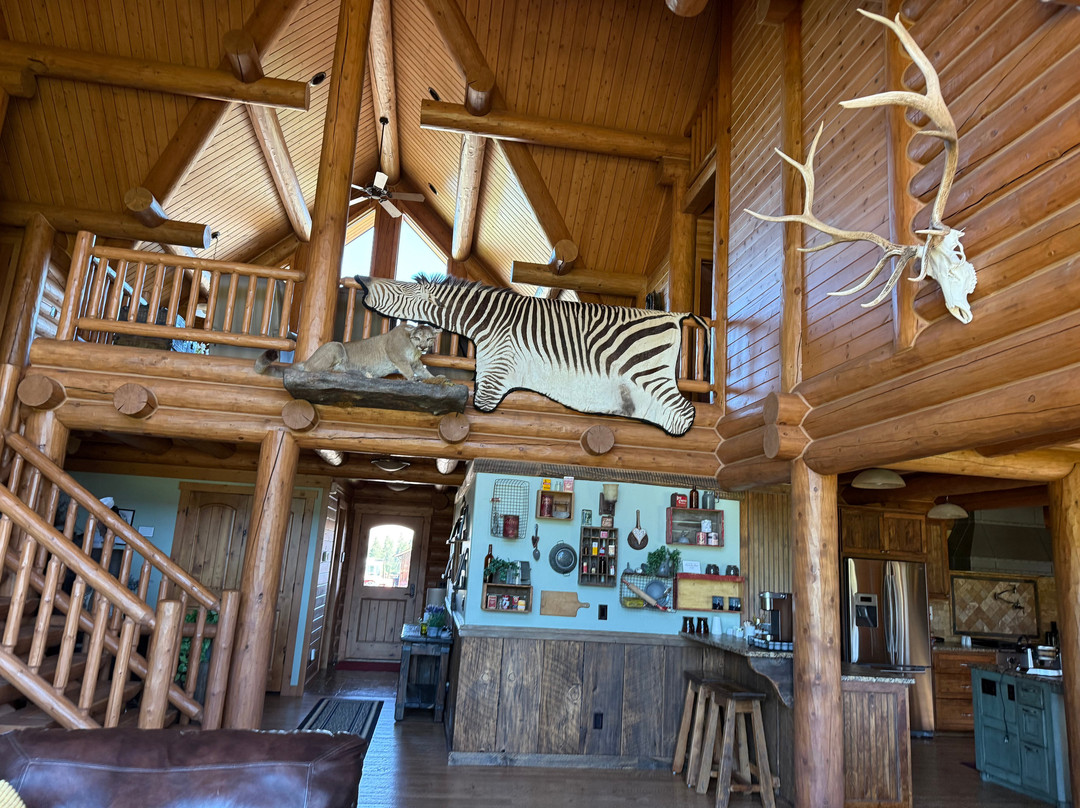 Bitterroot River Ranch主图