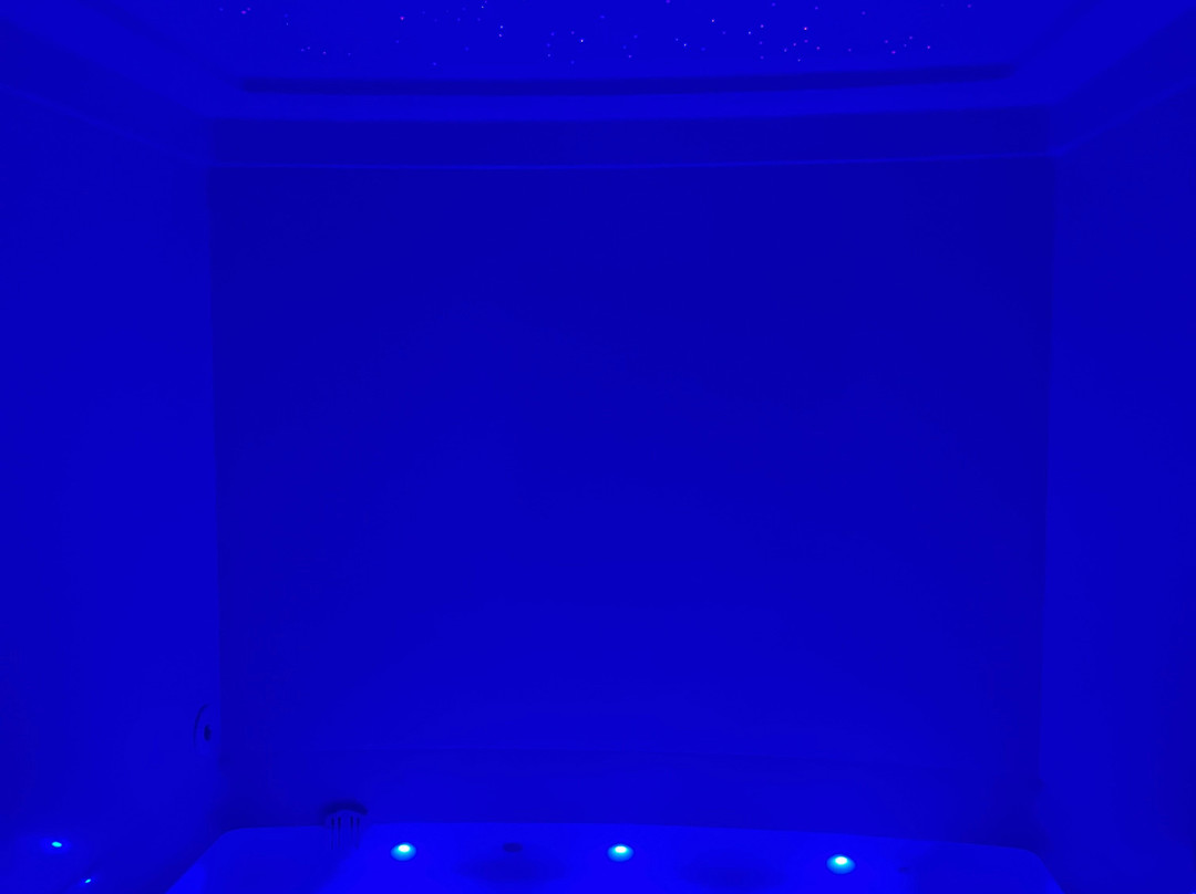 Revival Float Rooms-利默里克必去景点