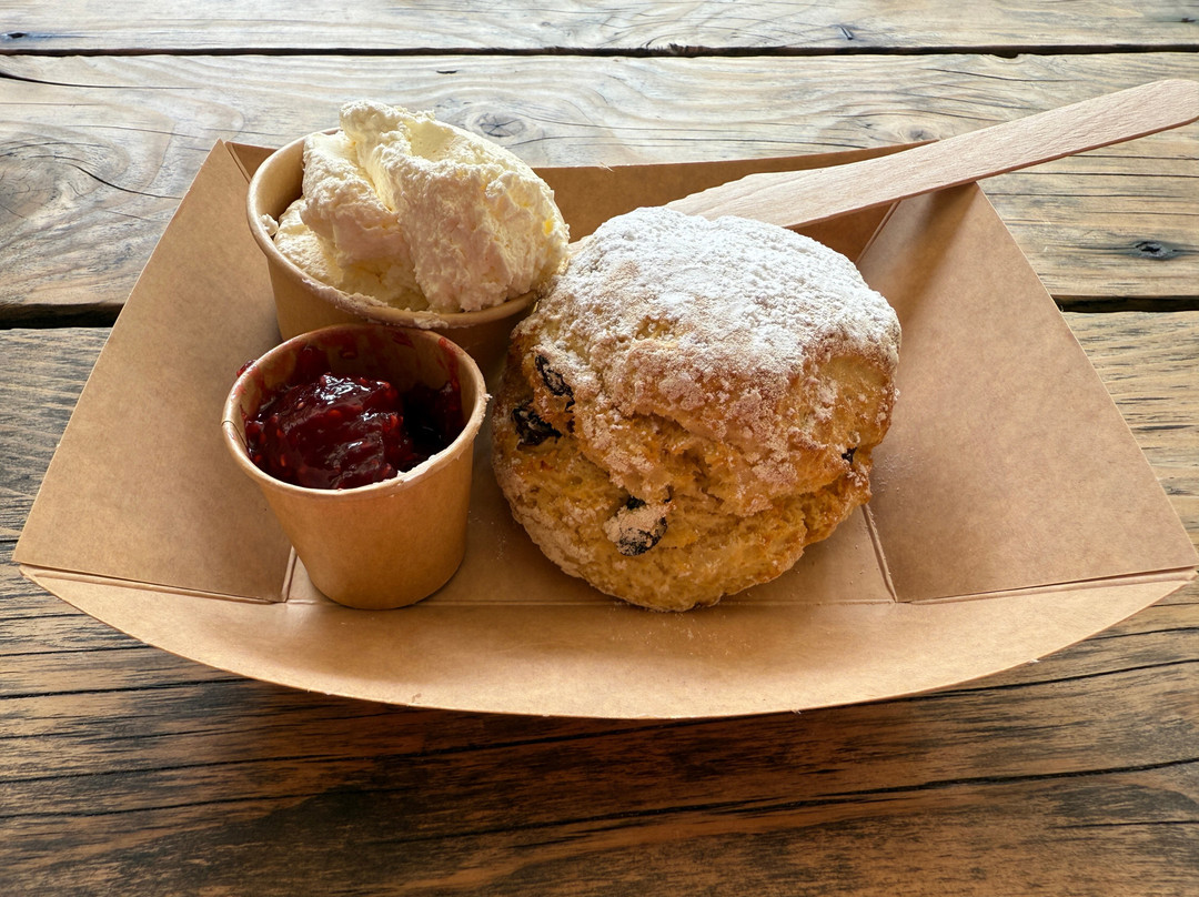 Falling Foss Tea Garden And Waterfall-惠特比必去景点