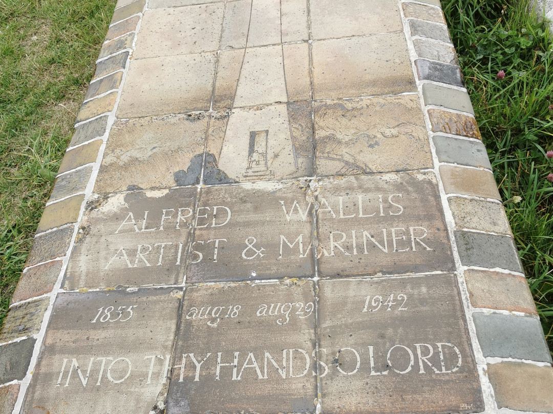 Barnoon Cemetery-圣艾维斯必去景点