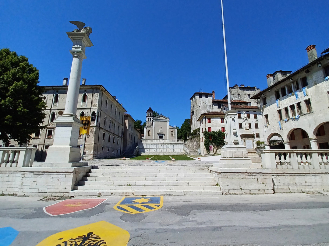 Piazza Maggiore-Feltre必去景点