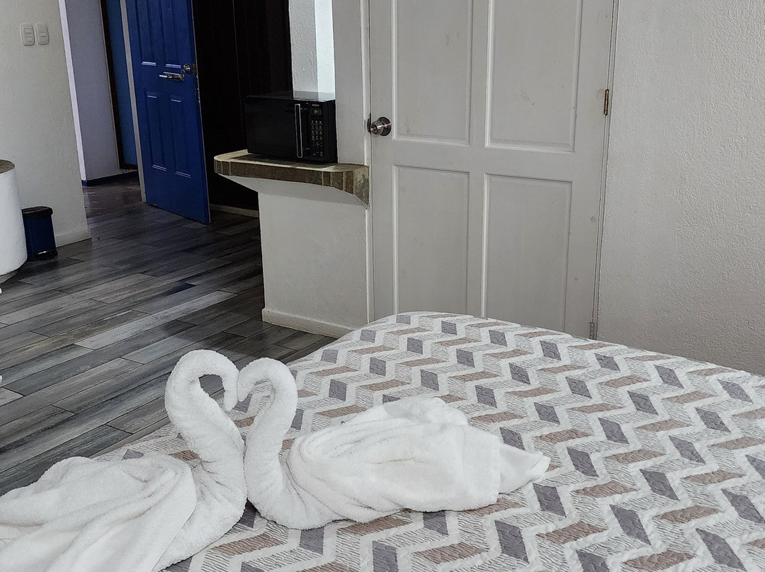 Hotel La Puerta del Sol主图