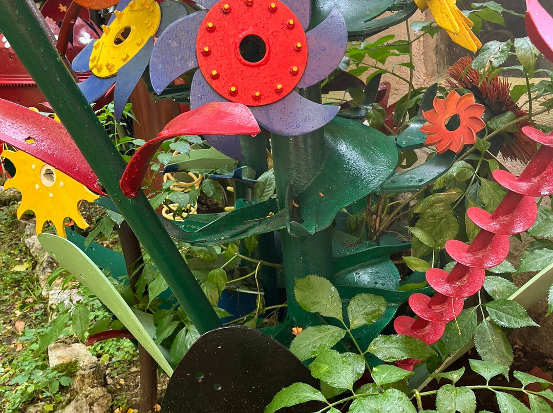 Musee de l'insolite-Orniac必去景点