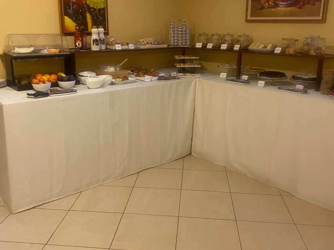 圣米歇尔酒店主图