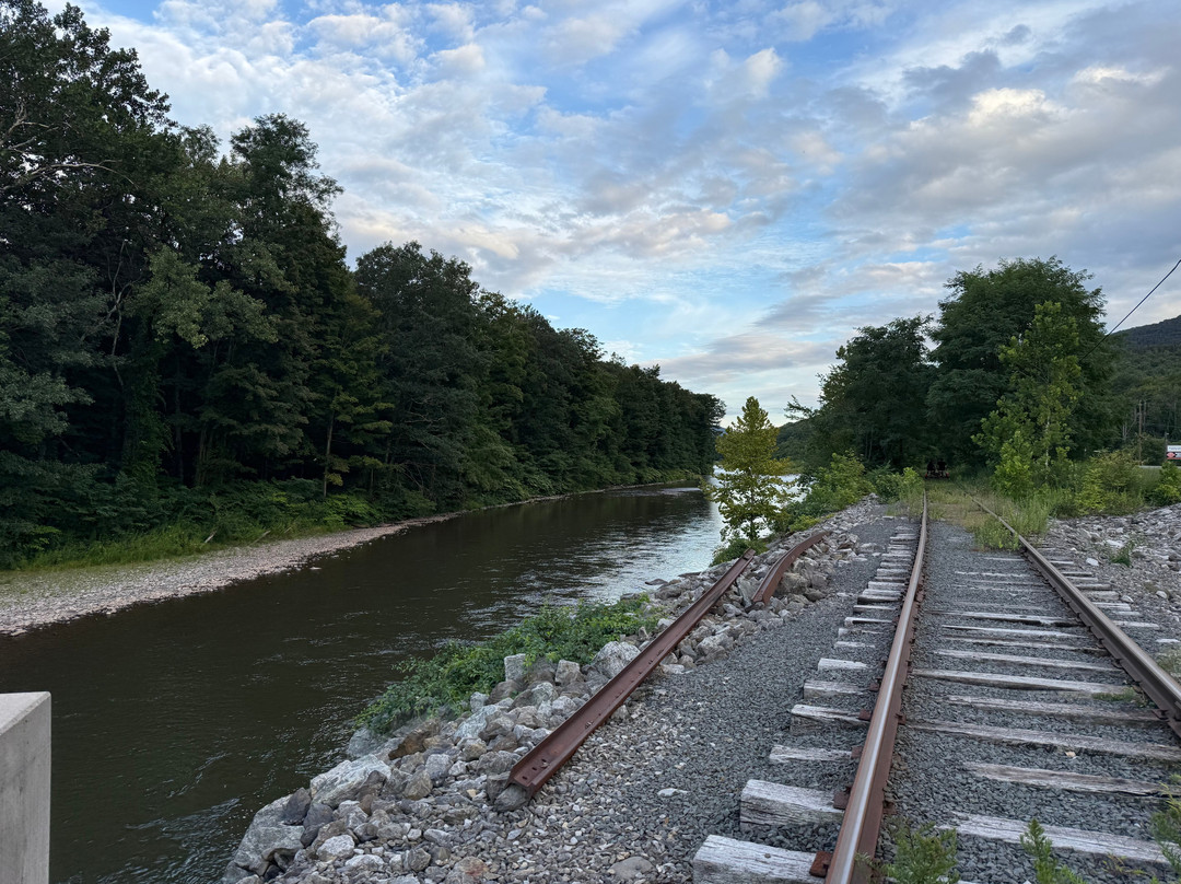 Rail Explorers-Phoenicia必去景点