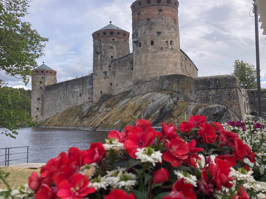 奥拉维城堡-萨翁林纳必去景点
