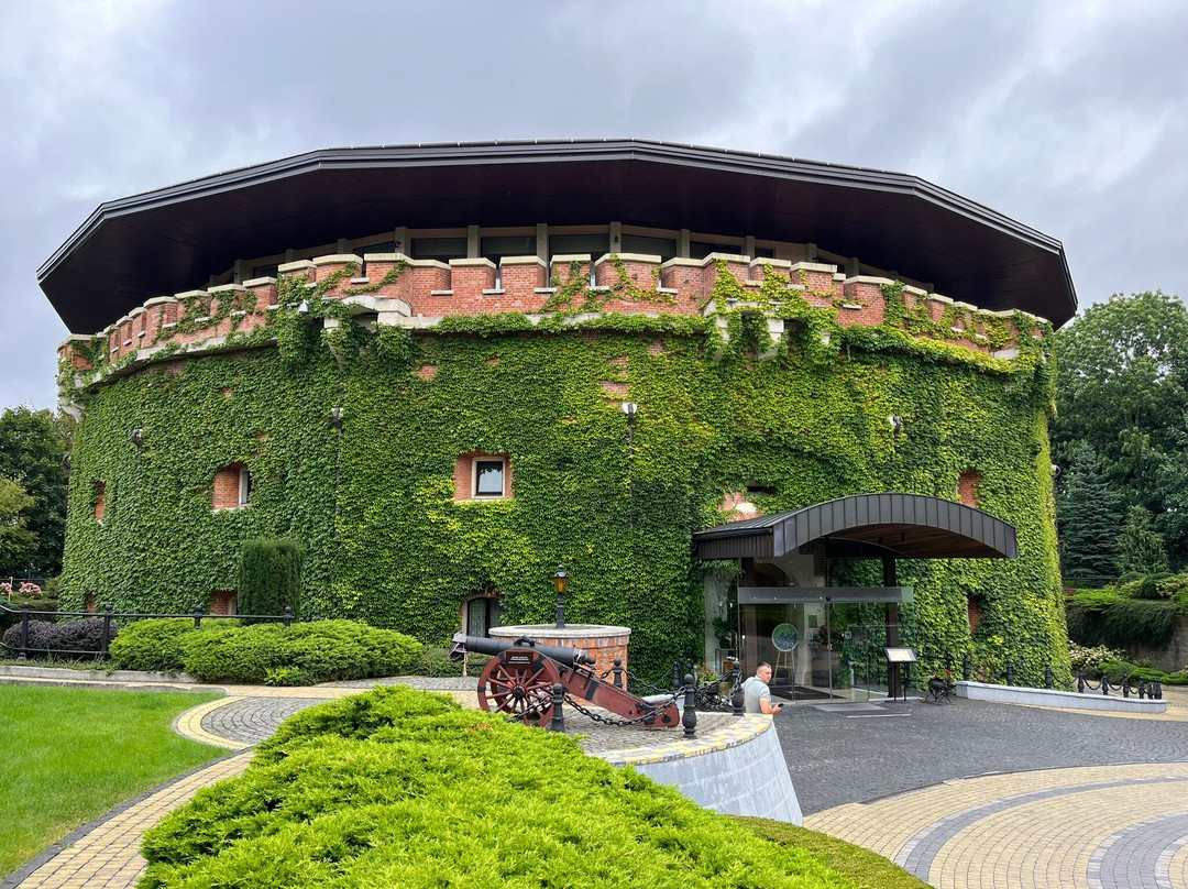 城堡度假酒店主图