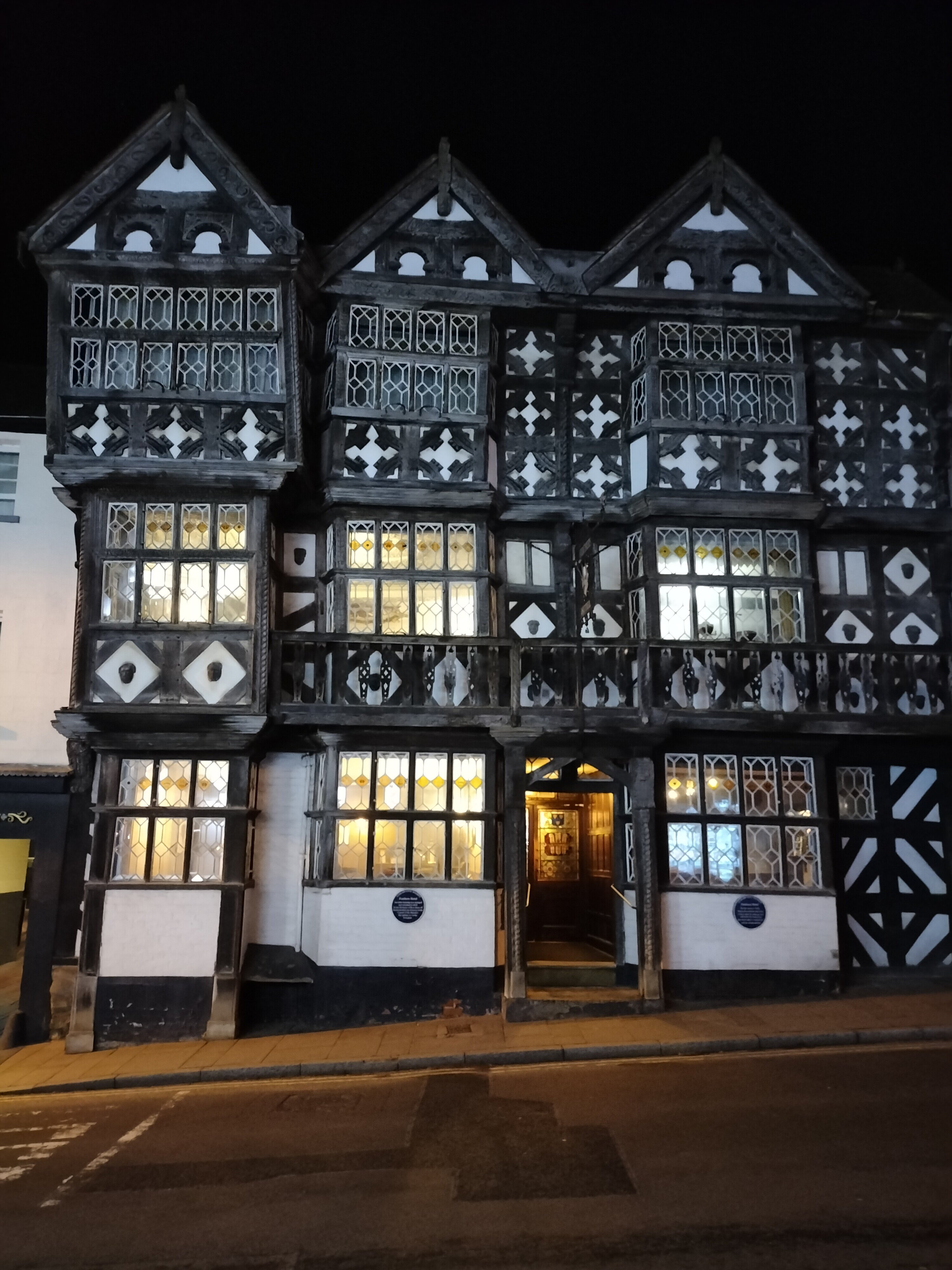 The Feathers Hotel-浴室