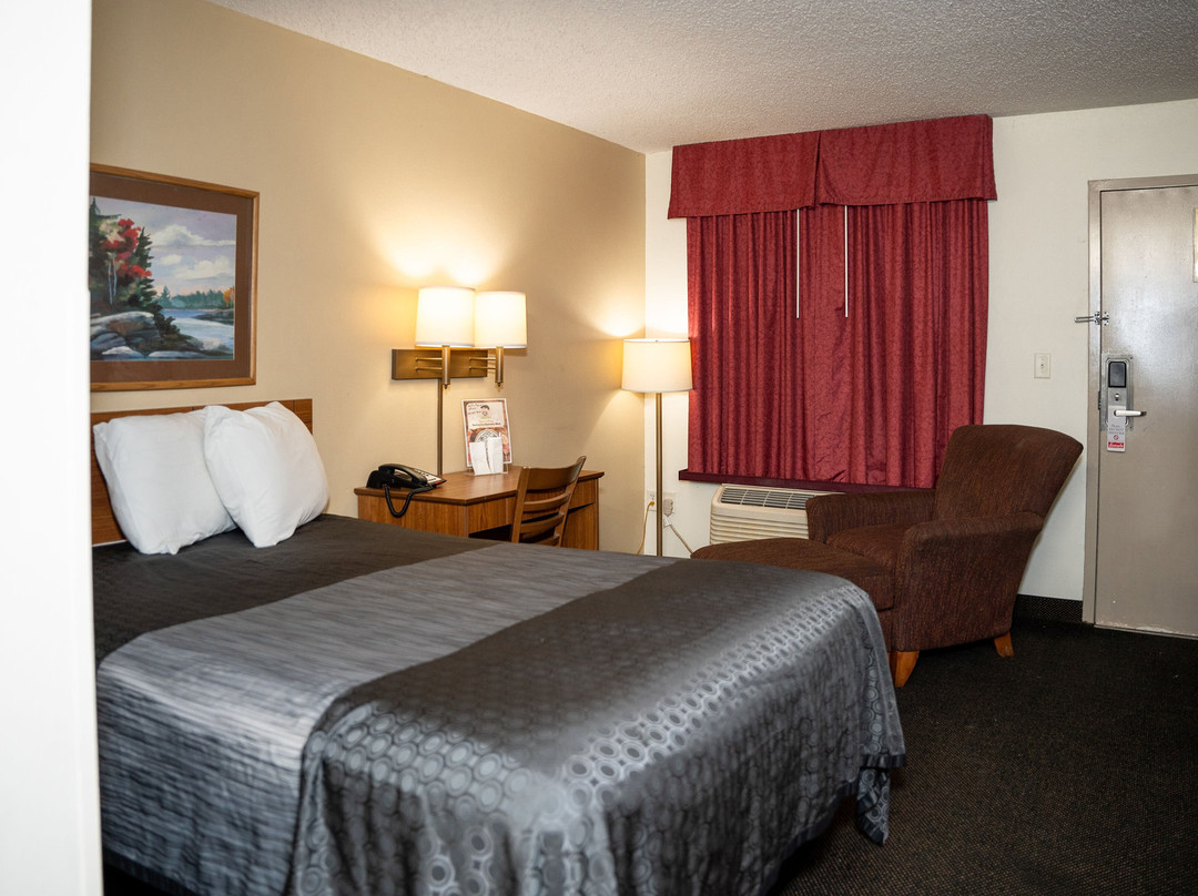 Value Inn - Livonia主图