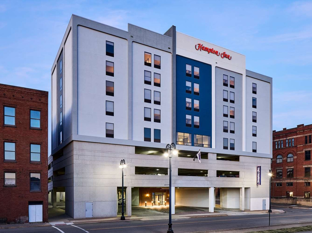 Brewster酒店住宿-Hampton Inn Massillon