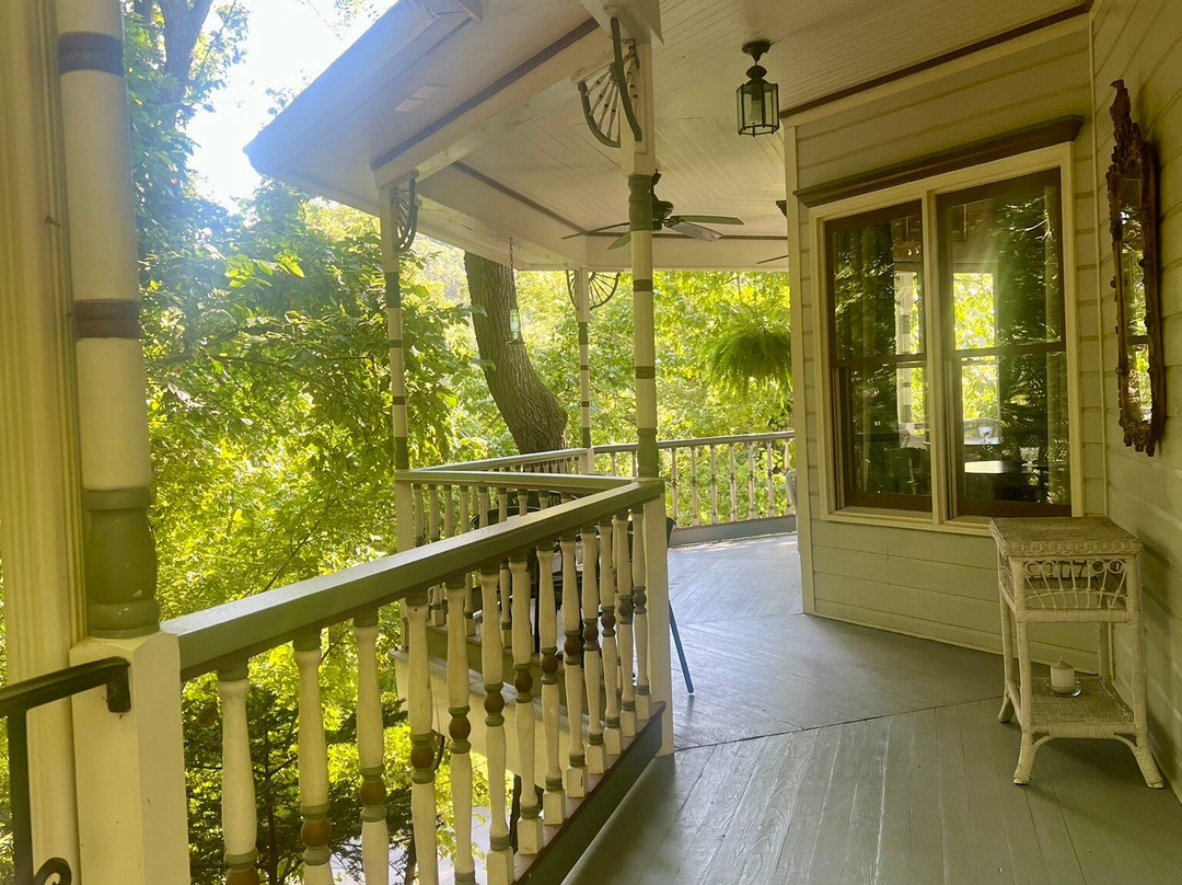 Arsenic and Old Lace Bed & Breakfast Inn主图