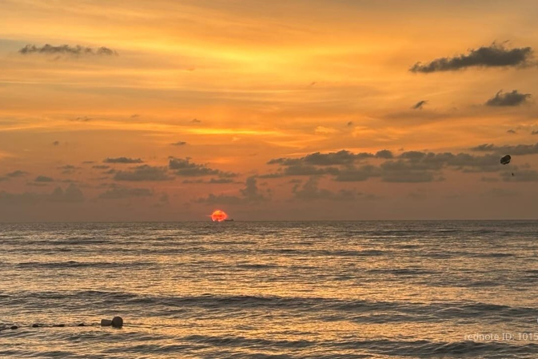 Ferringhi Bay-峇都丁宜必去景点