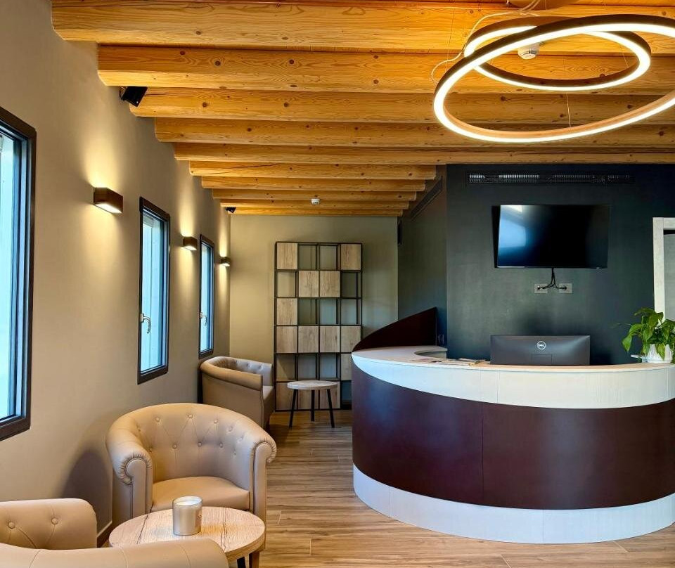 IDA Boutique Hotel