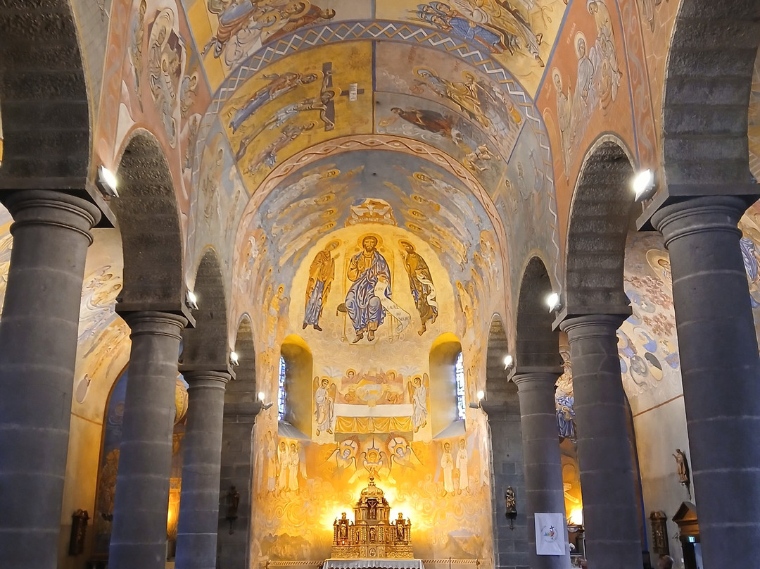 Église Sainte-Anne-Chatel-Guyon必去景点