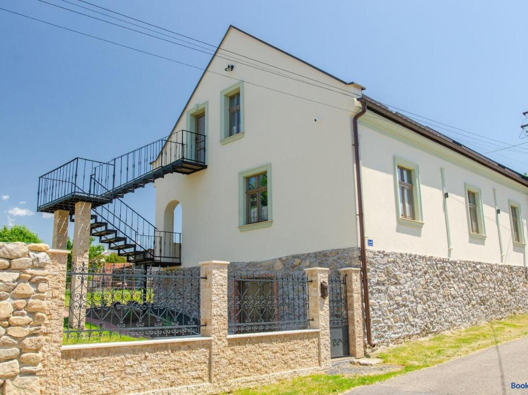 Casa Kresován