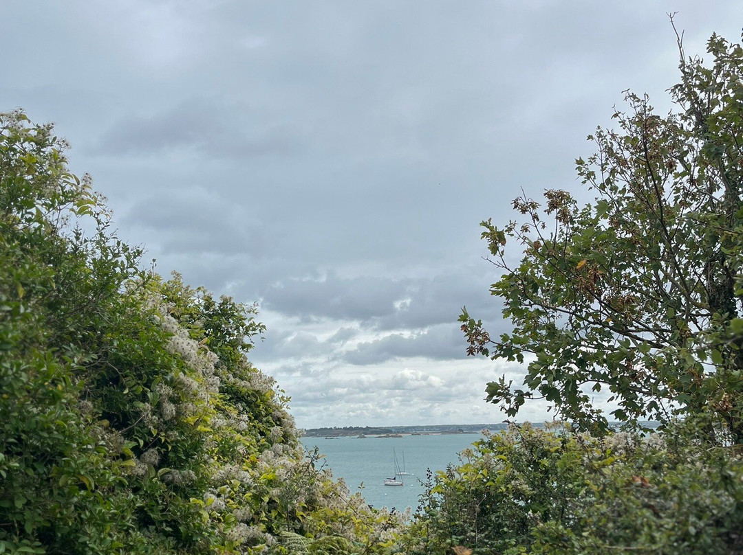 Pointe de la Garde-Saint-Cast le Guildo必去景点