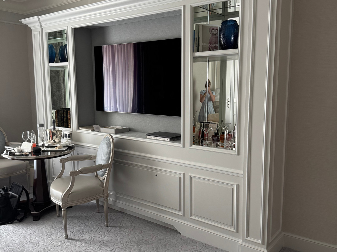 巴黎乔治五世四季酒店主图