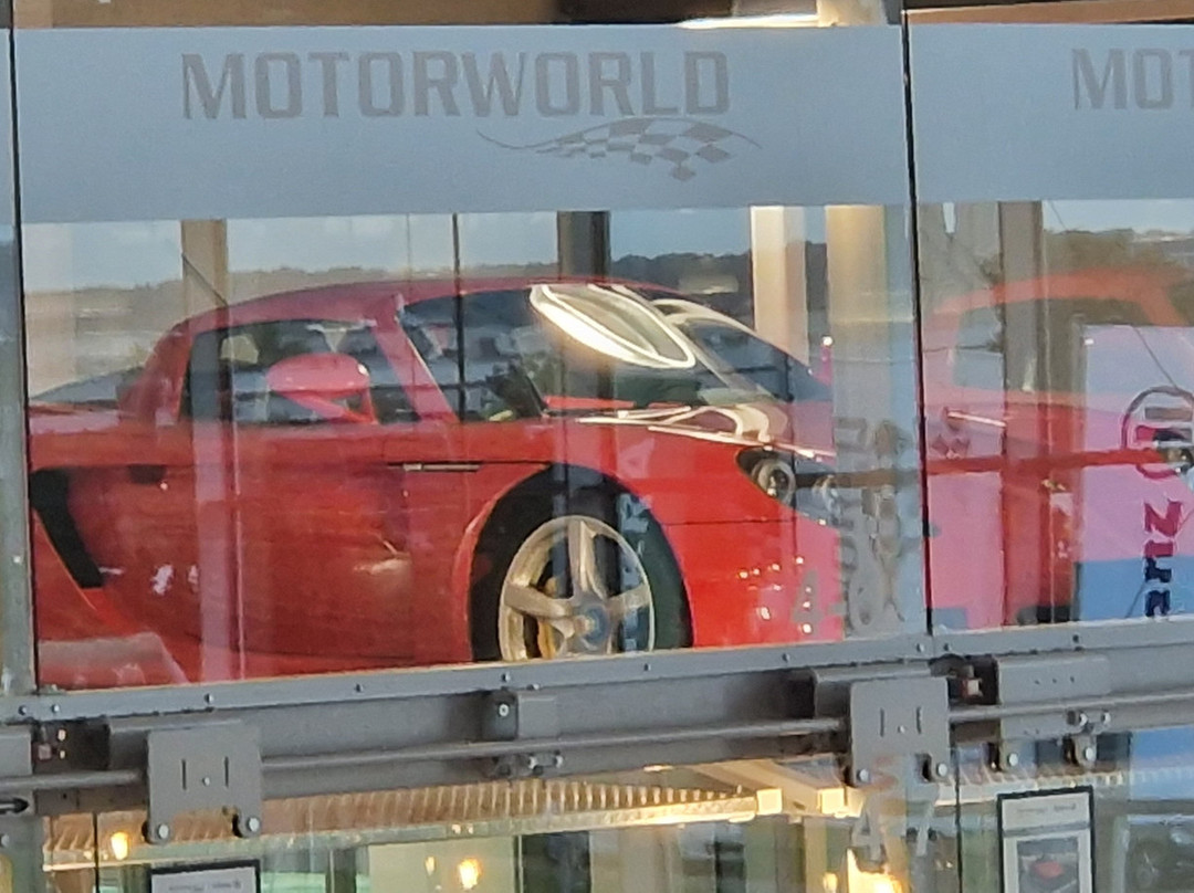 Motorworld Region Stuttgart-伯布林根必去景点