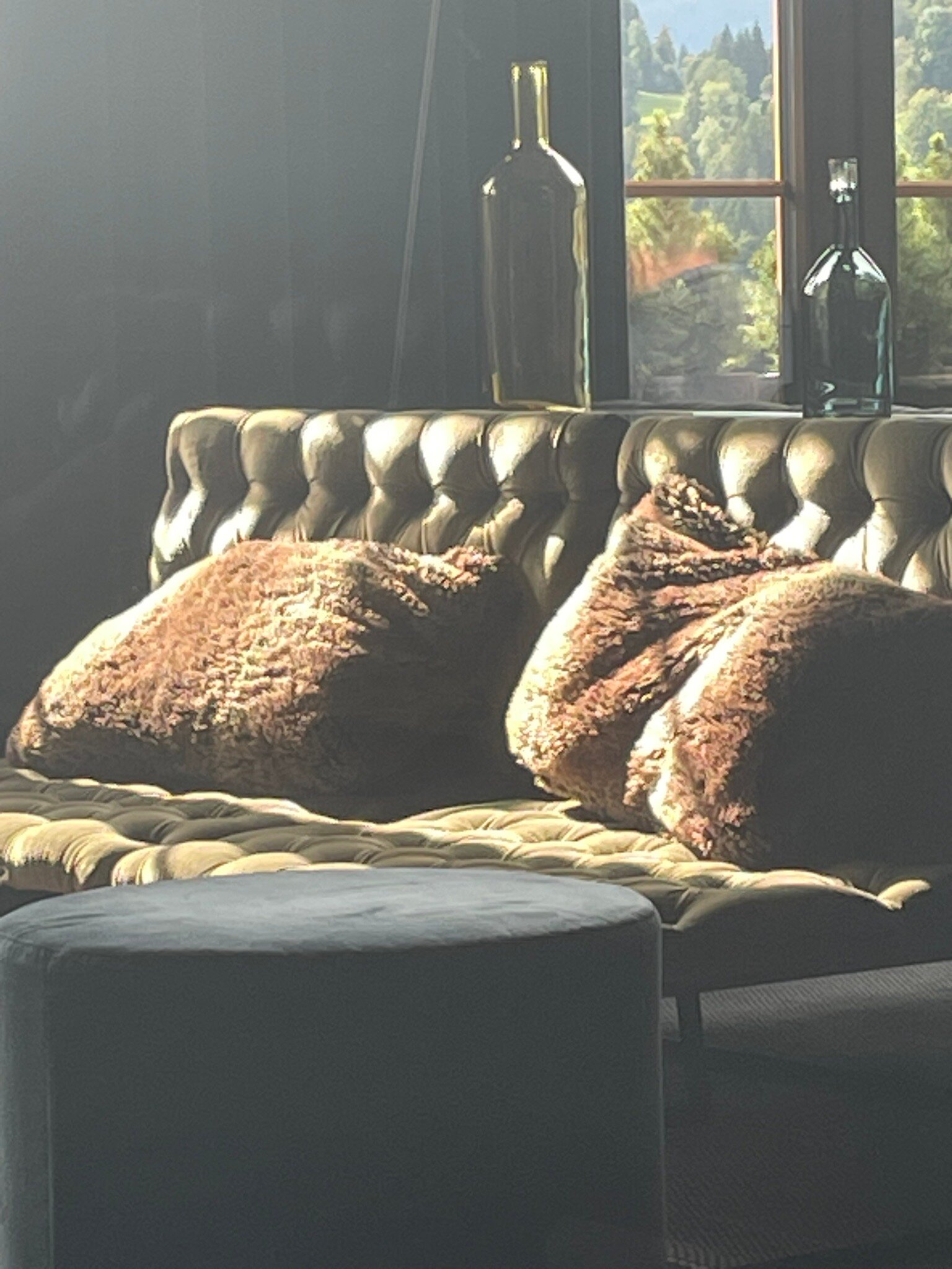 HUUS Gstaad Hotel-官方