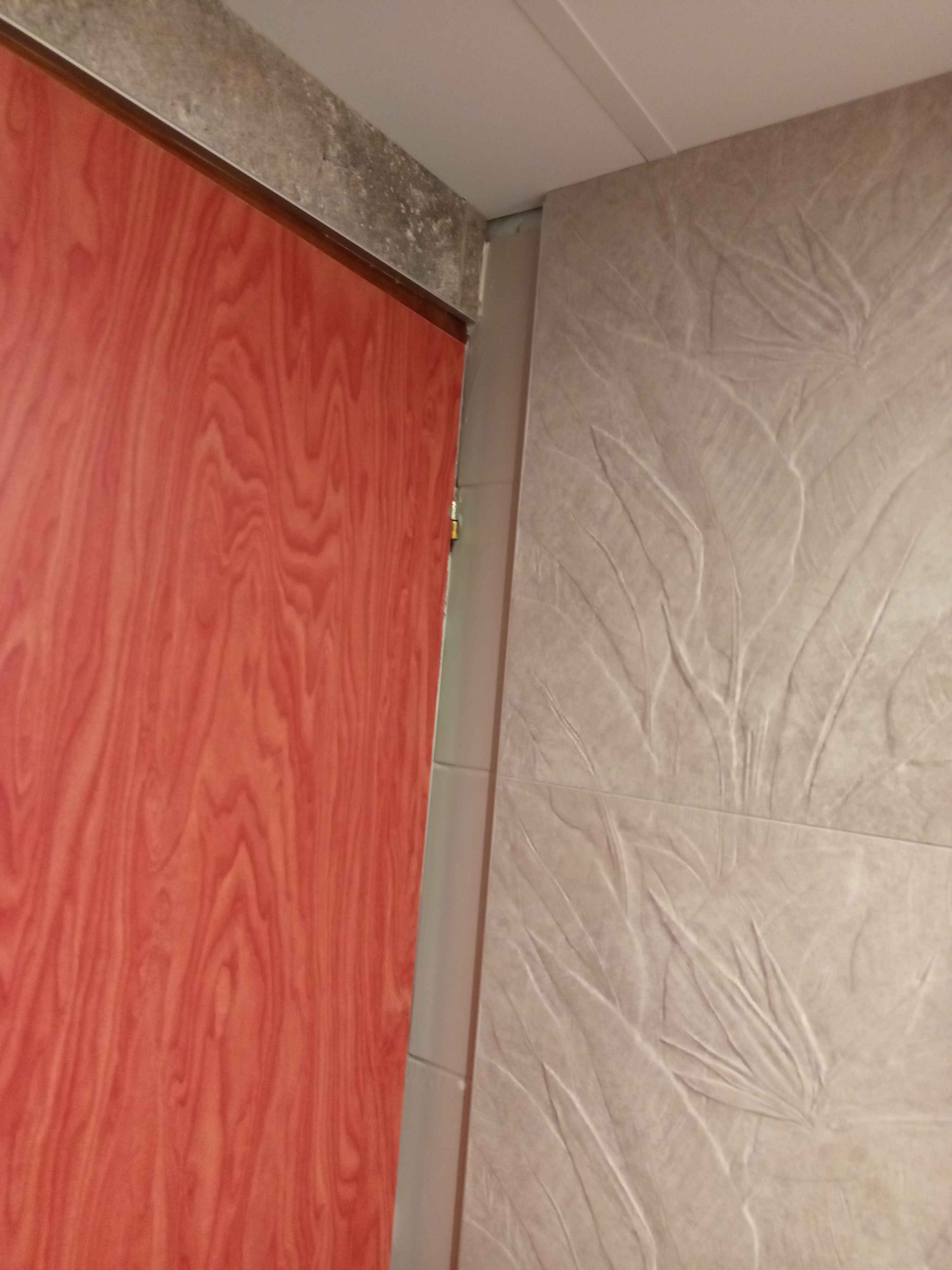 Marina Adelphia Hotel-浴室