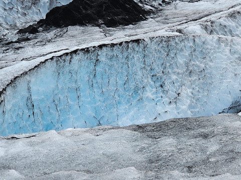 Between Continents-维克必去景点