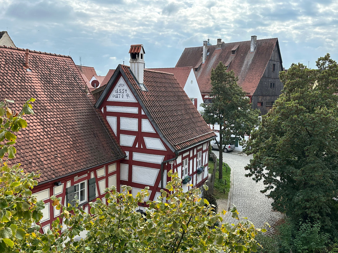 Historische Stadtmauer-讷德林根必去景点