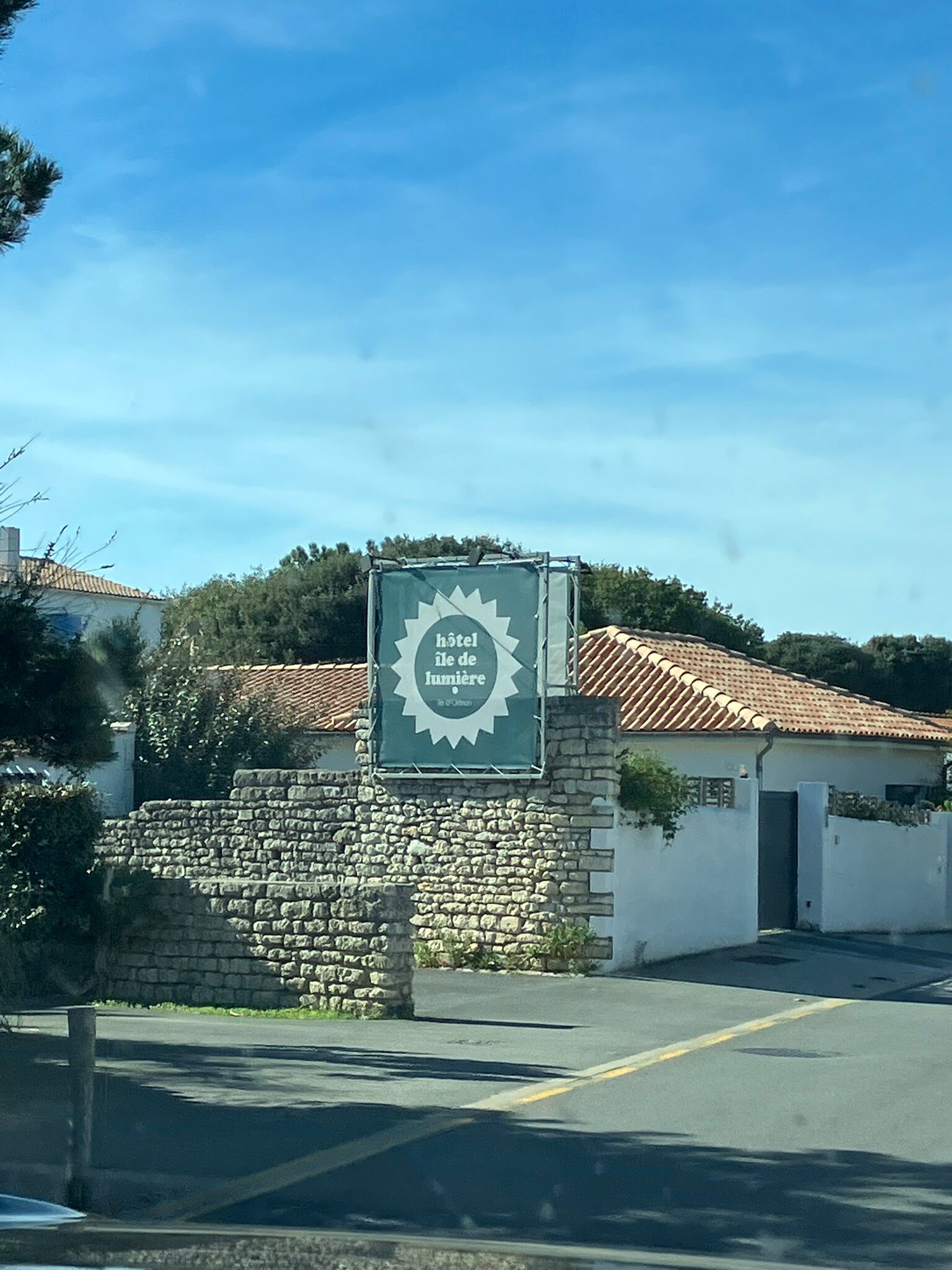 Hôtel Île De Lumière-官方