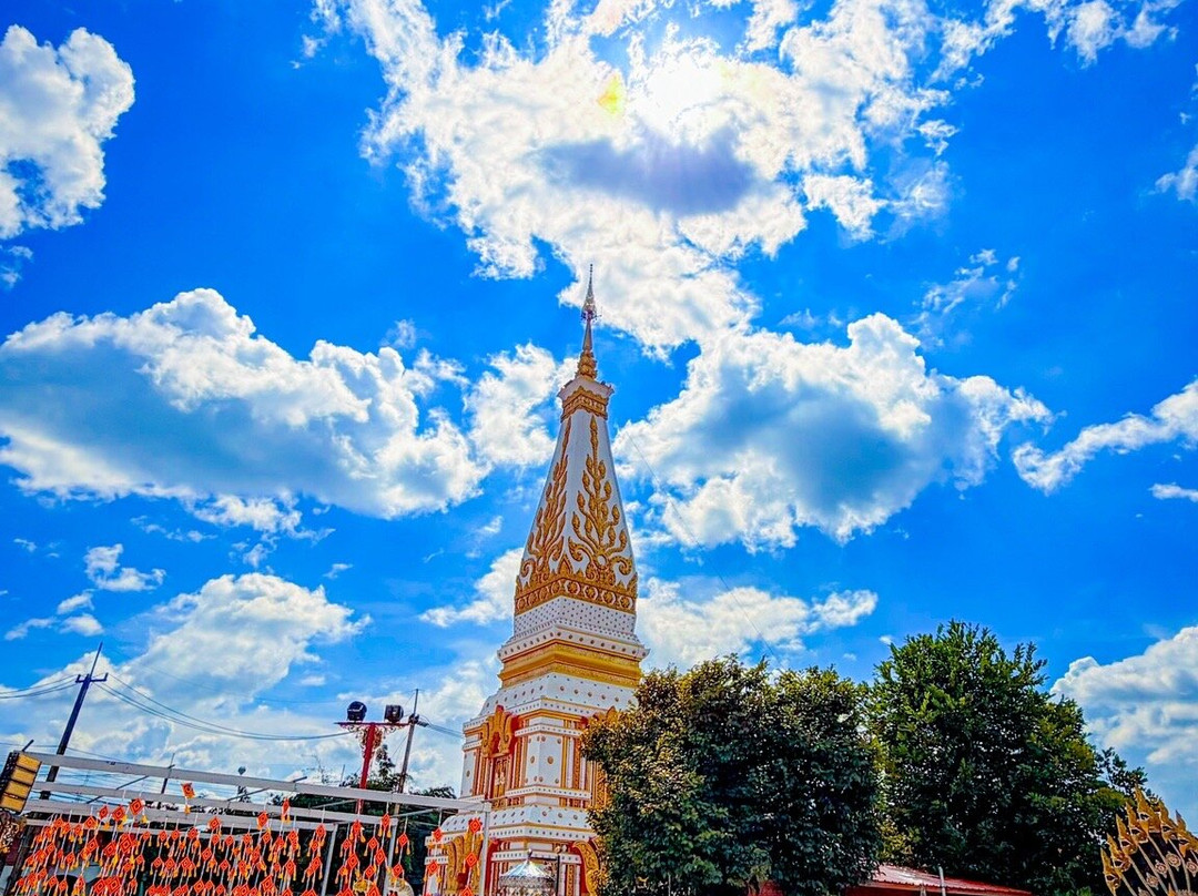 Wat That Noi Si Bun Rueang-达帕侬必去景点