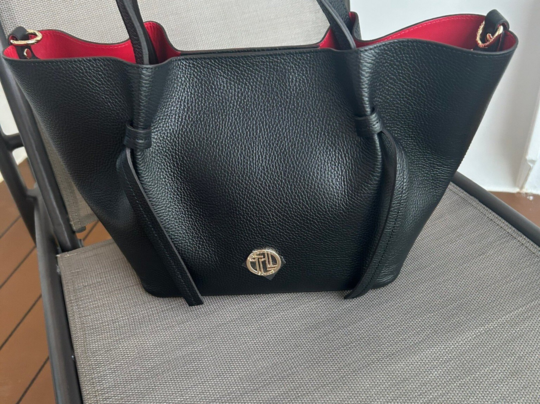 Unique Bags-纳夫普利翁必去景点