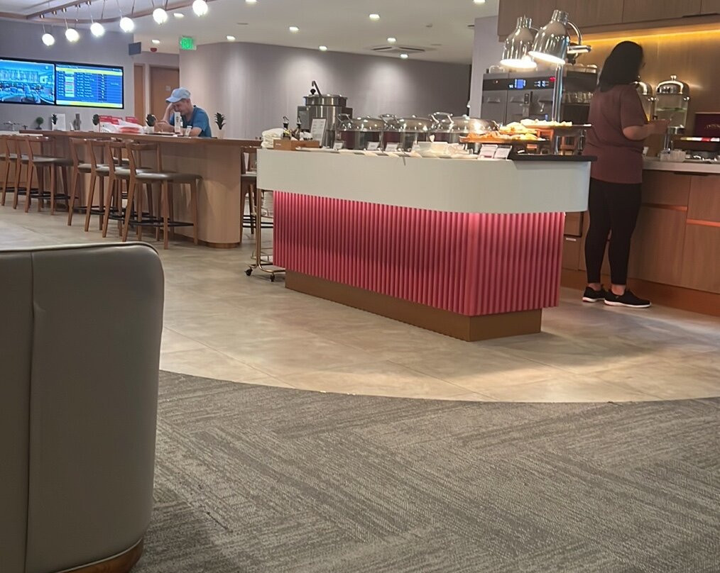 Plaza Premium Lounge (Departures, Terminal 2)-克拉克自由港区必去景点